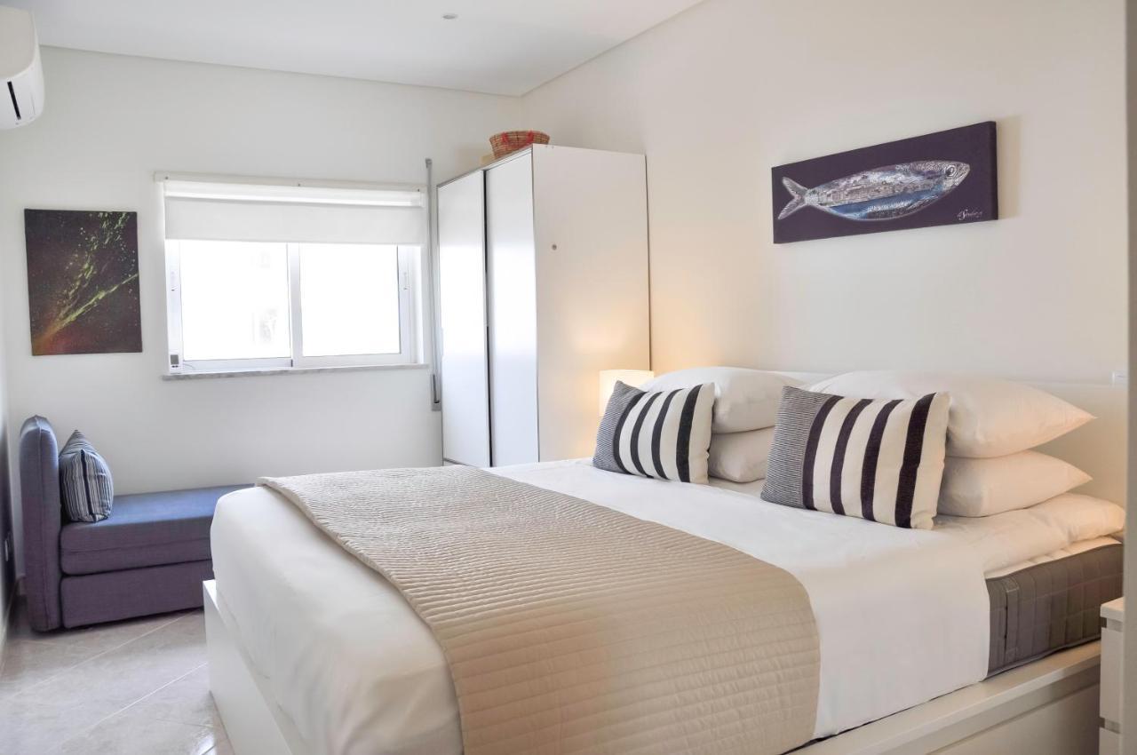 Lovelystay - 2Br Modern, Pool Access, Close To Marina & Beach Quarteira Zewnętrze zdjęcie